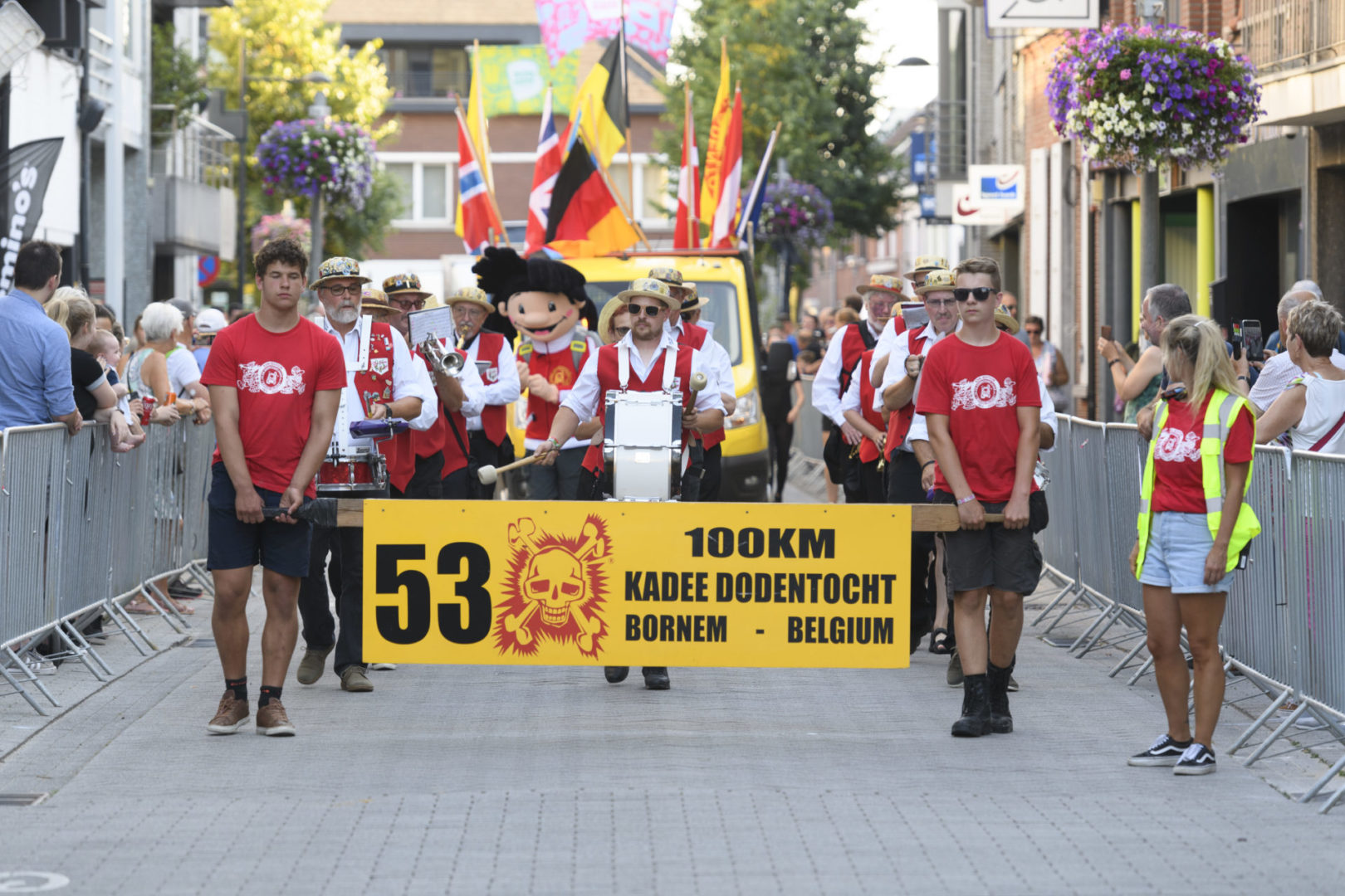 Start & slotstoet Dodentocht